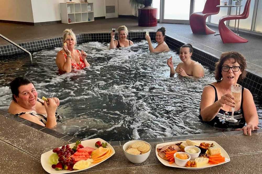 Women’s Winter WineDown Women’s Winter WineDown